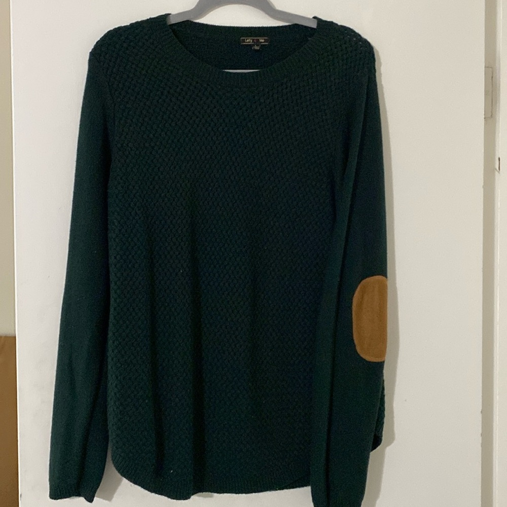 Green patch sleeve sweater